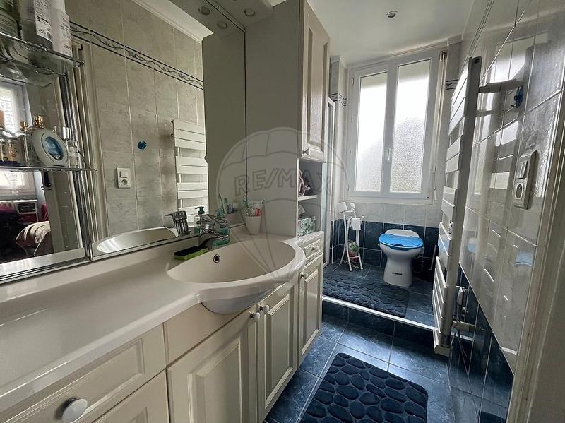 Maison - 103 m² - 4 pièces