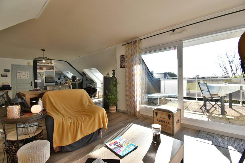 Maison contemporaine - 171 m² - 8 pièces