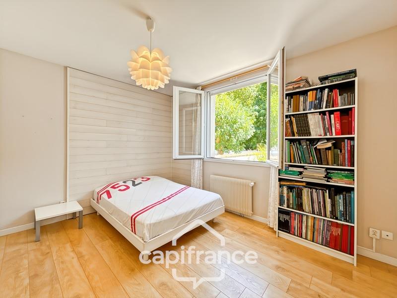 Maison - 177 m² - 6 pièces