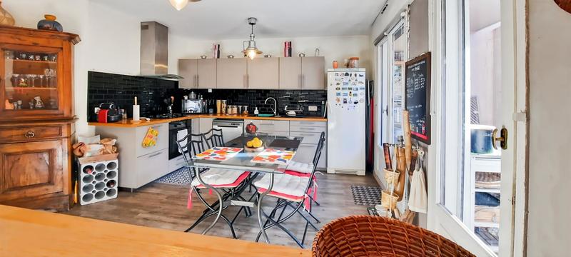 Appartement - 83 m² - 3 pièces