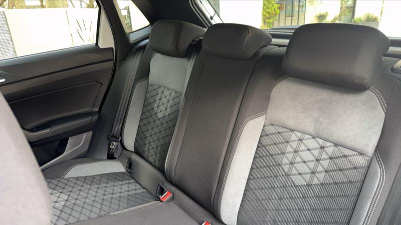 Volkswagen Polo VI 1.0 Tsi 110 Dsg7 R-Line - Automatique