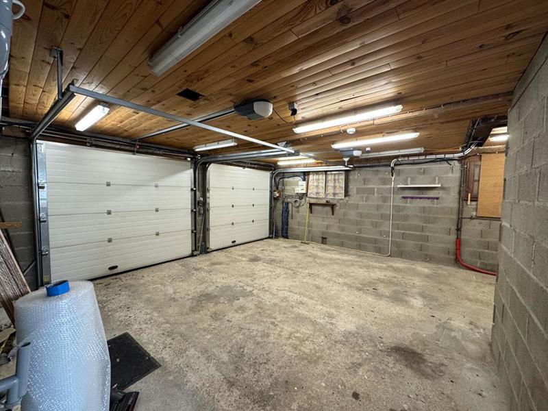 Maison - 146 m² - 7 pièces