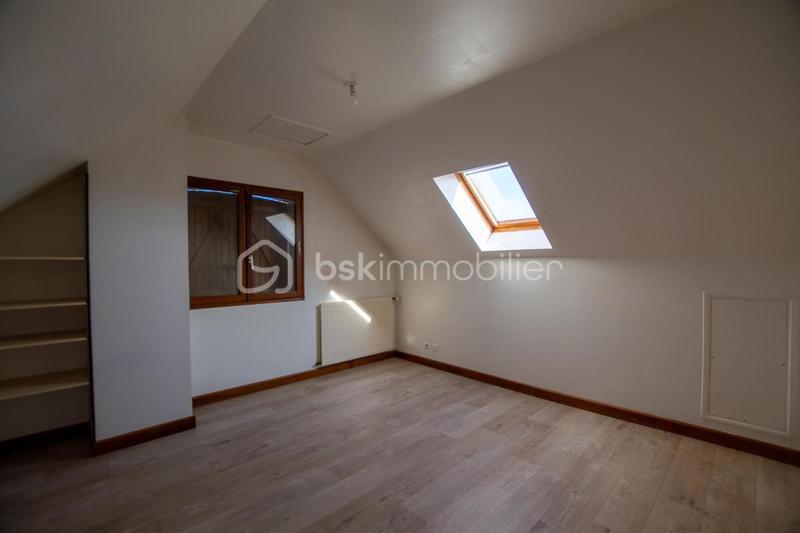 Maison traditionnelle - 115 m² - 6 pièces