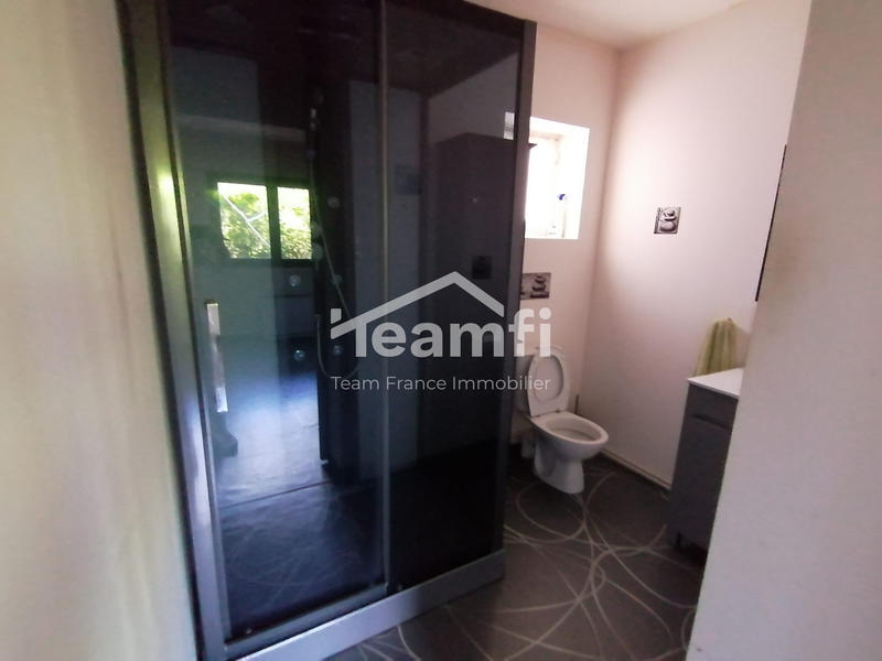 Maison - 210 m² - 5 pièces