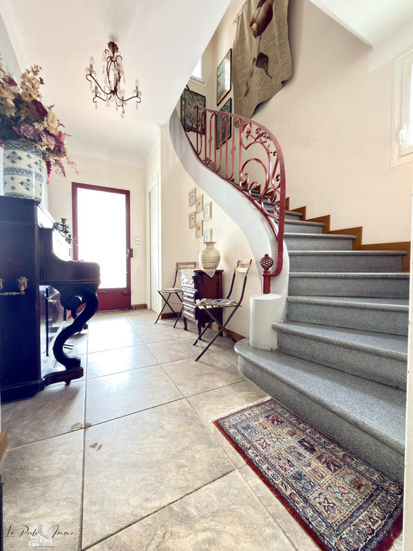 Maison - 150 m² - 5 pièces