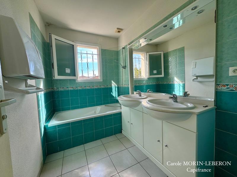 Maison - 128 m² - 7 pièces