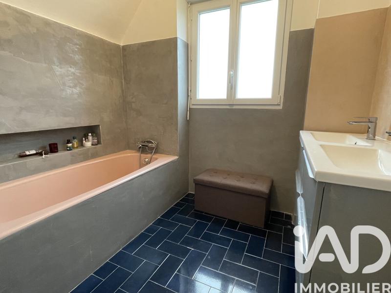 Maison - 165 m² - 7 pièces