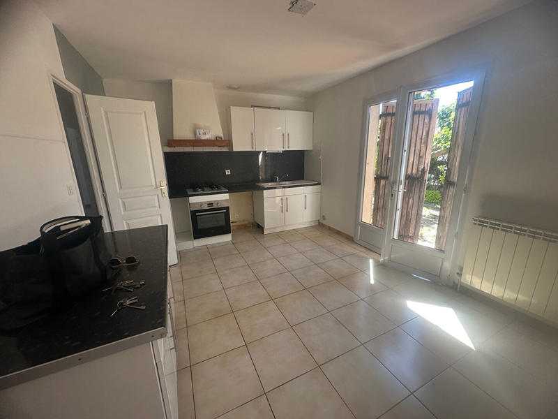 Villa - 90 m² - 4 pièces