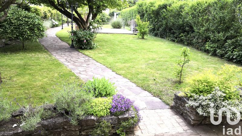 Maison - 127 m² - 7 pièces