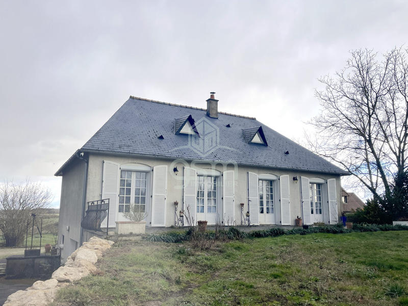 Maison - 111 m² - 5 pièces