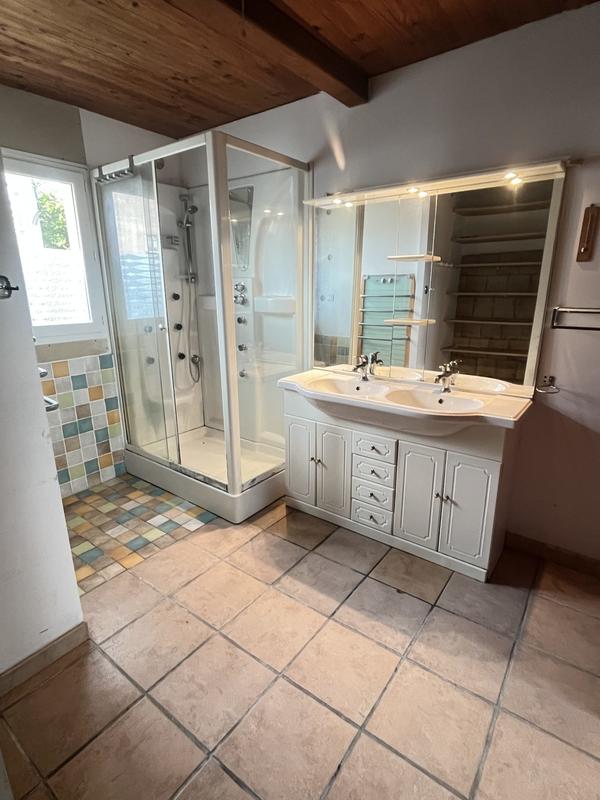 Maison - 105 m² - 4 pièces