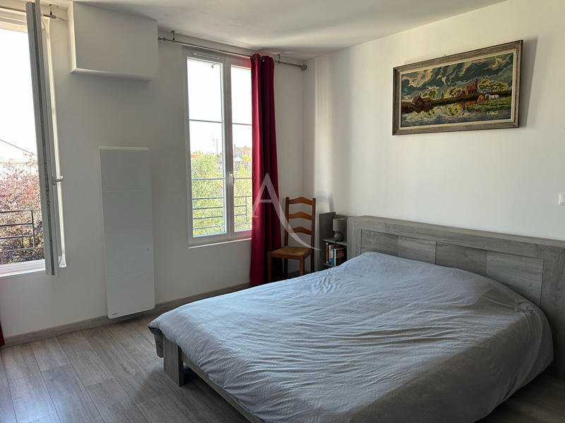 Appartement - 79 m² - 3 pièces