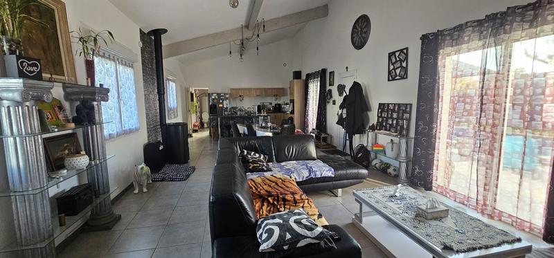 Maison - 140 m² - 5 pièces