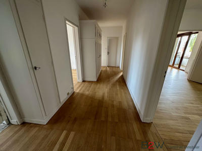 Appartement - 95 m² - 4 pièces