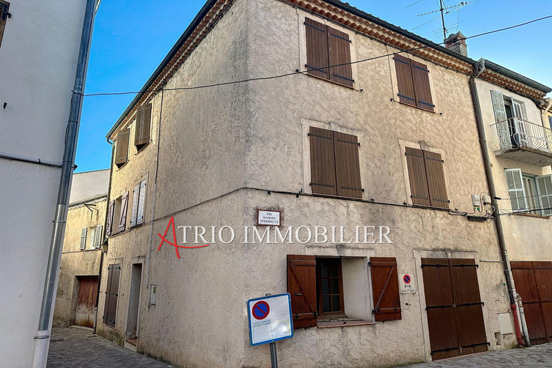 Maison de village - 132 m² - 8 pièces