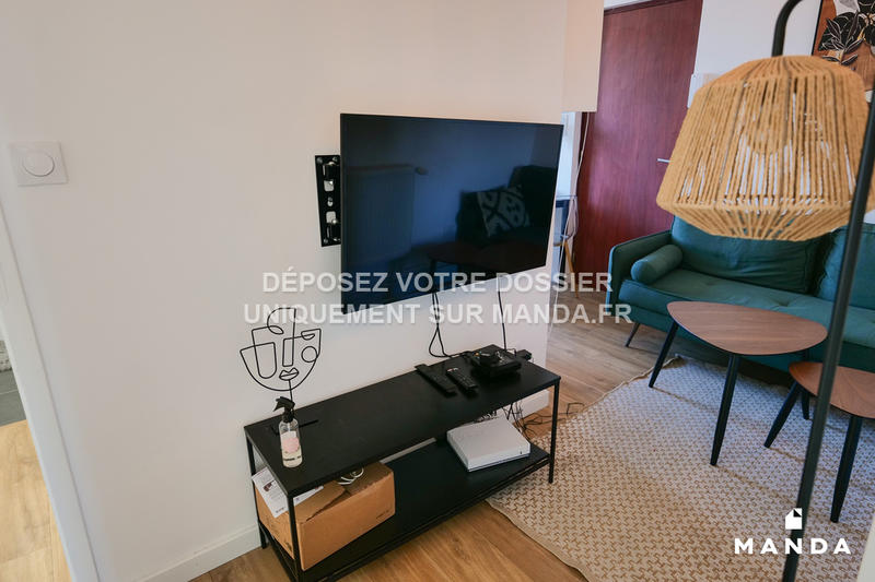 Chambre - 10 m² - 4 pièces
