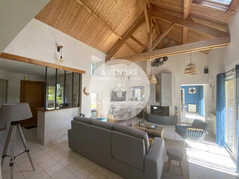 Maison - 160 m² - 8 pièces