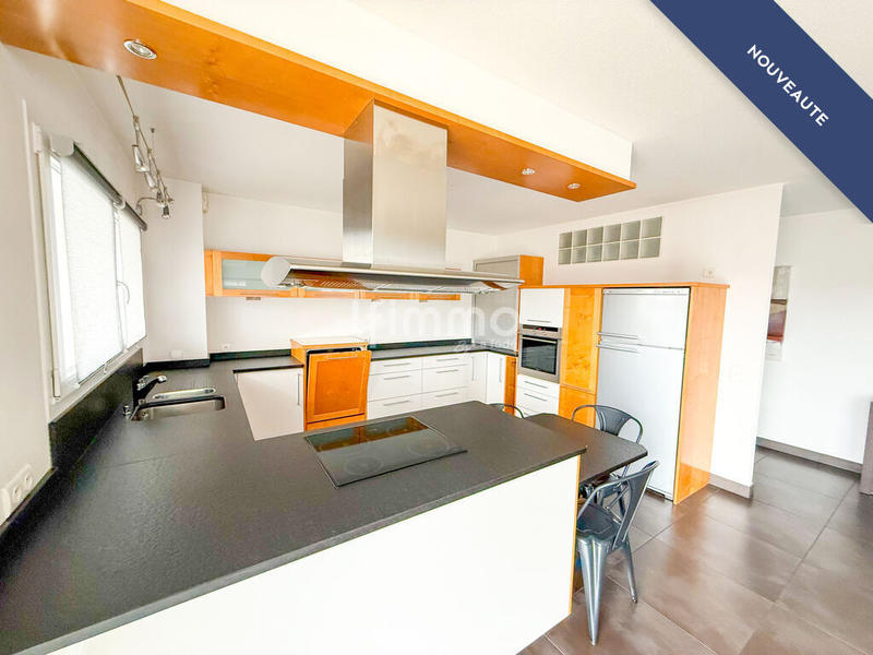 Appartement - 107 m² - 3 pièces