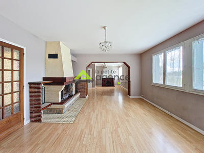 Maison - 175 m² - 6 pièces