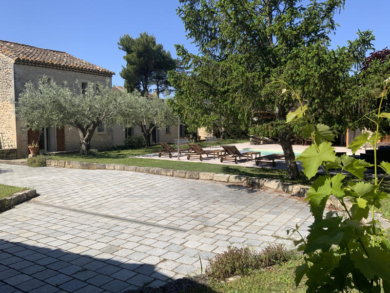 Maison - 200 m² - 6 pièces