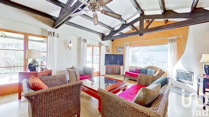 Maison - 400 m² - 14 pièces