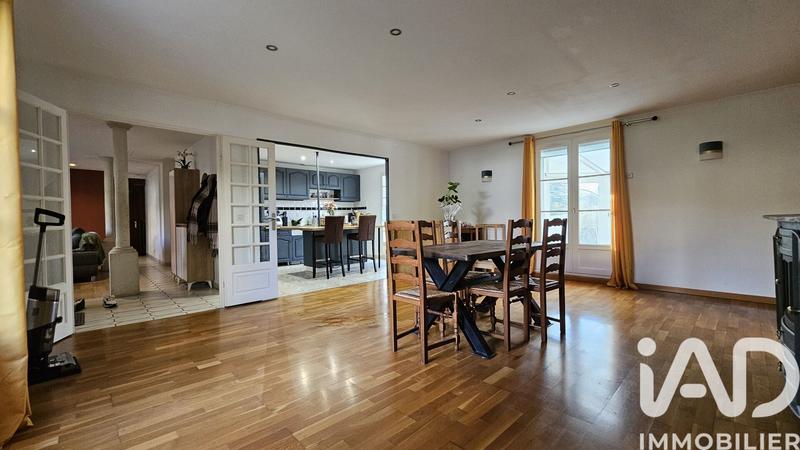 Maison - 150 m² - 7 pièces