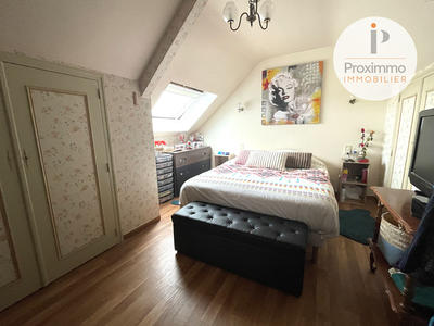 Maison - 87 m² - 5 pièces