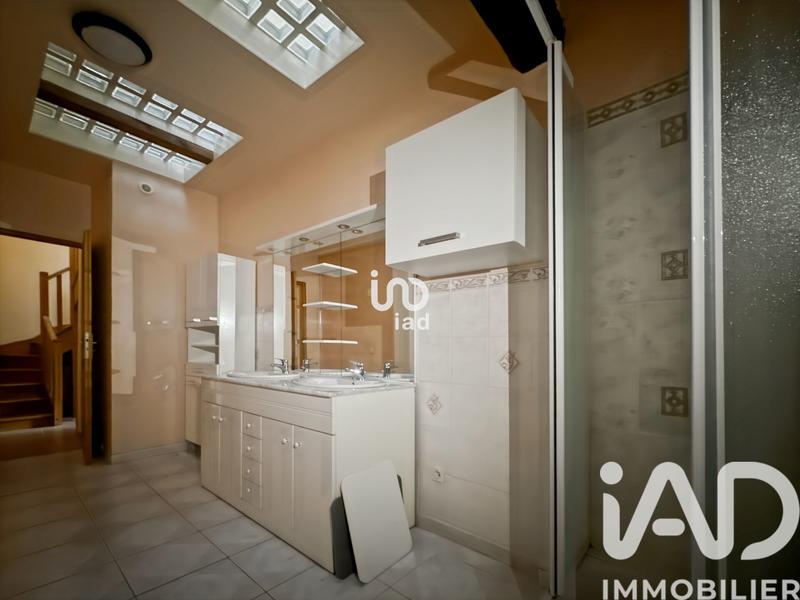 Maison - 108 m² - 4 pièces