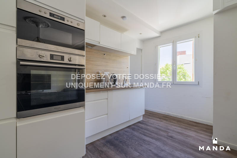 Chambre - 9 m² - 4 pièces