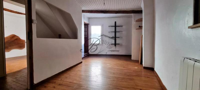 Maison de village - 85 m² - 4 pièces