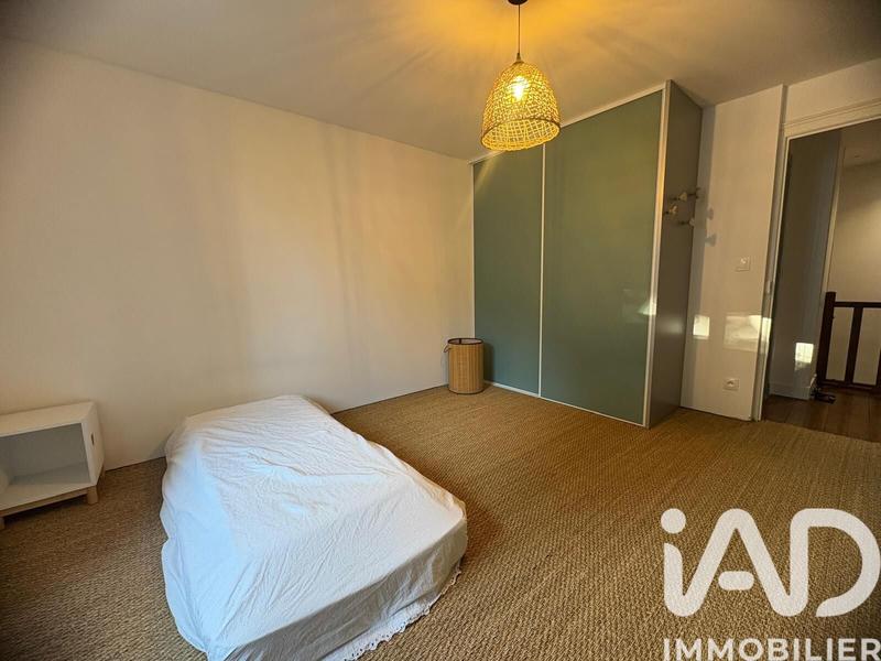 Maison - 122 m² - 6 pièces