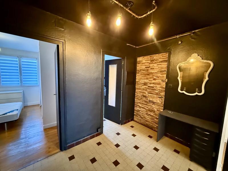 Appartement - 57 m² - 3 pièces