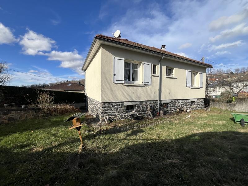 Maison - 88 m² - 4 pièces