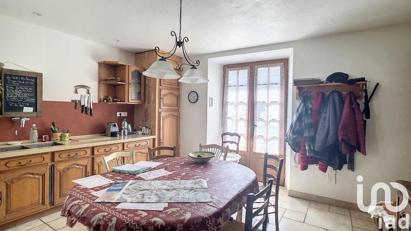 Châlet - 385 m² - 15 pièces