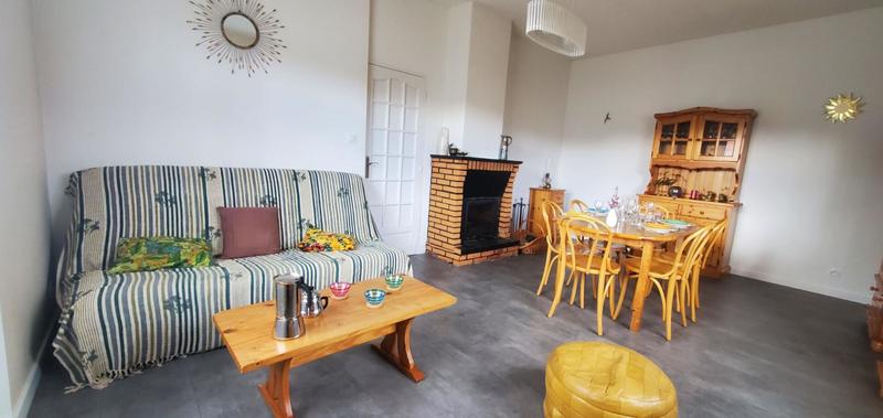 Maison - 93 m² - 4 pièces