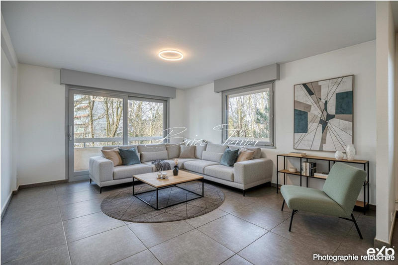 Appartement - 84 m² - 4 pièces