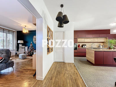 Appartement - 190 m² - 6 pièces