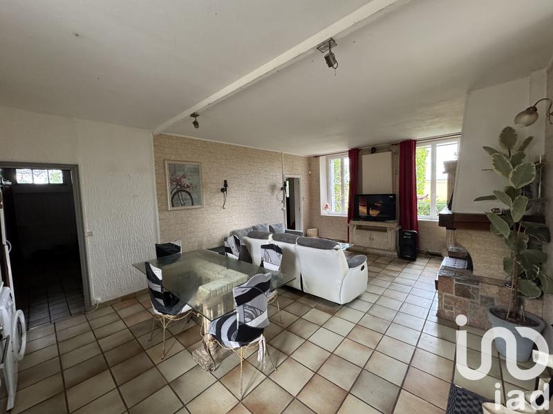 Maison - 207 m² - 7 pièces