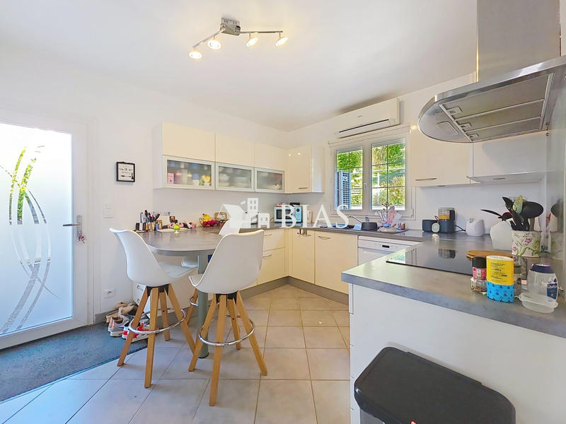 Maison - 88 m² - 4 pièces