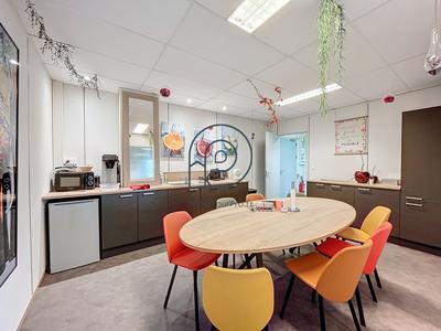 Bureau - 264 m²