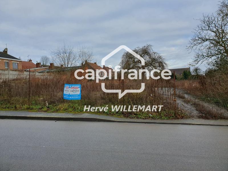 Terrain constructible - 2 048 m²