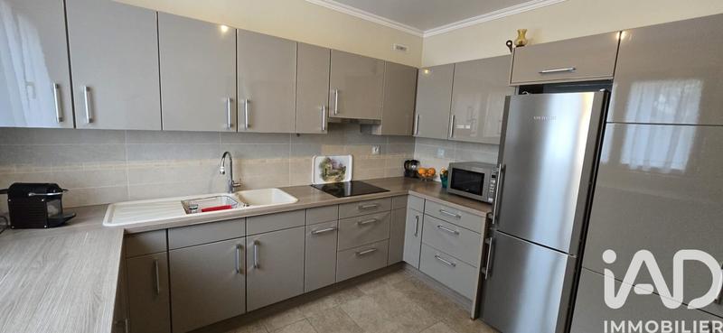 Maison - 121 m² - 6 pièces