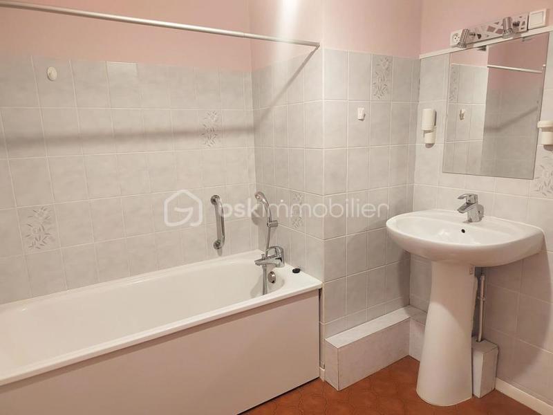 Maison ancienne - 105 m² - 4 pièces