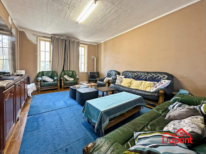 Maison - 263 m² - 7 pièces