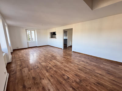 Appartement - 111 m² - 5 pièces