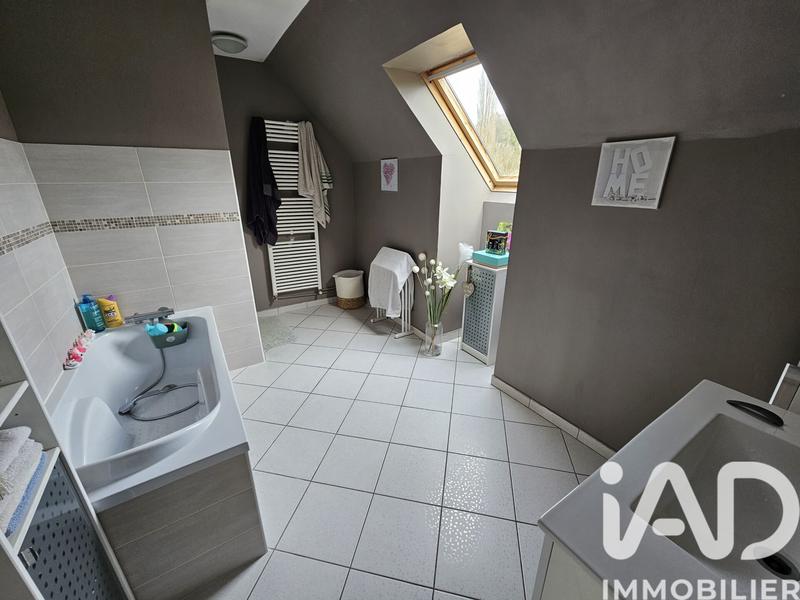 Maison - 170 m² - 7 pièces