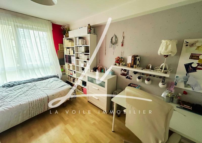 Appartement - 81 m² - 4 pièces