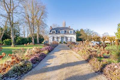 Maison de maîtres - 494 m² - 14 pièces