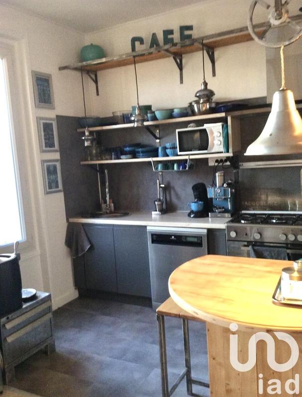 Maison - 229 m² - 10 pièces