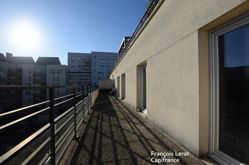 Appartement - 90 m² - 5 pièces